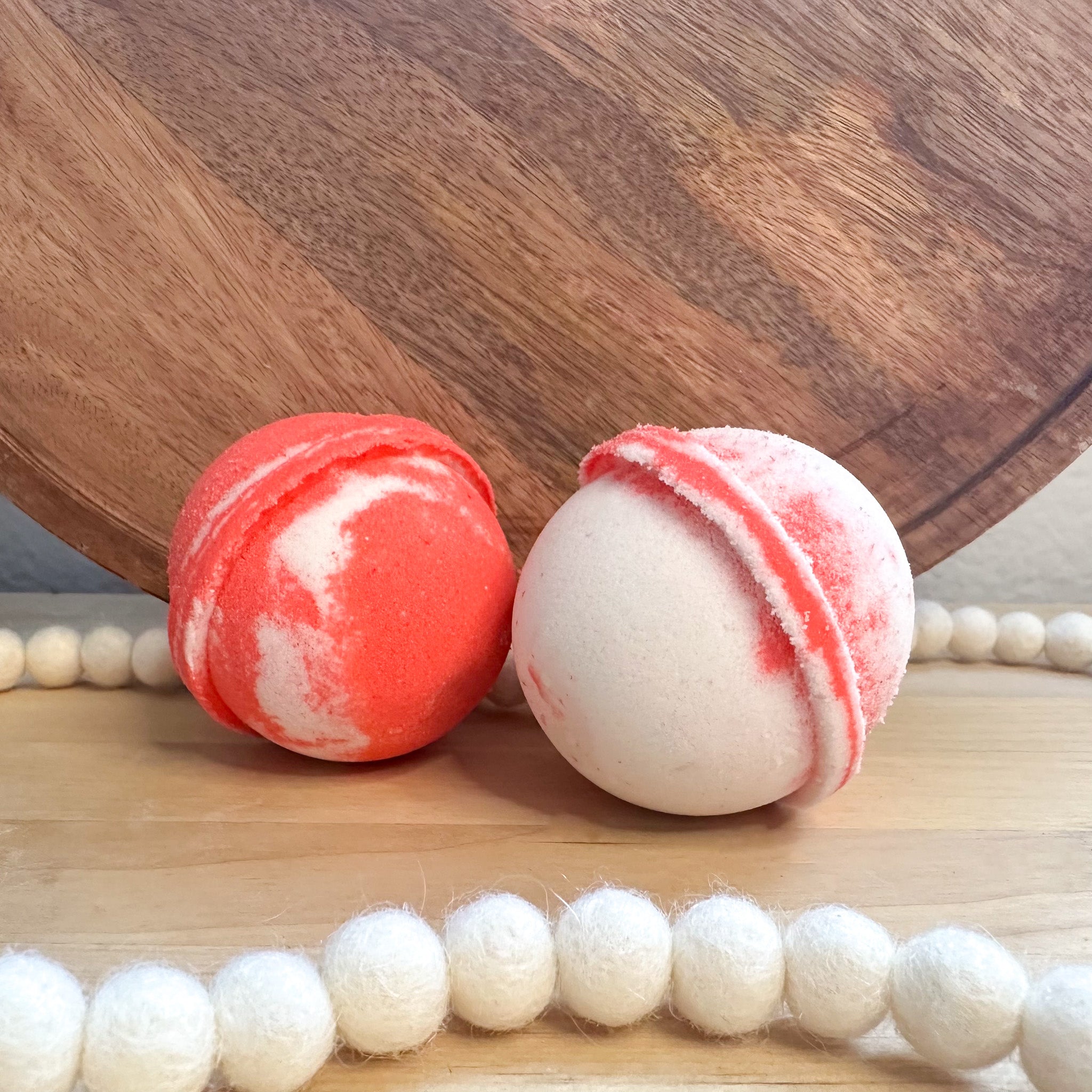 Peppermint | Bath Bomb | with goat milk | 4.5 ounce | scented naturally with organic essential oil