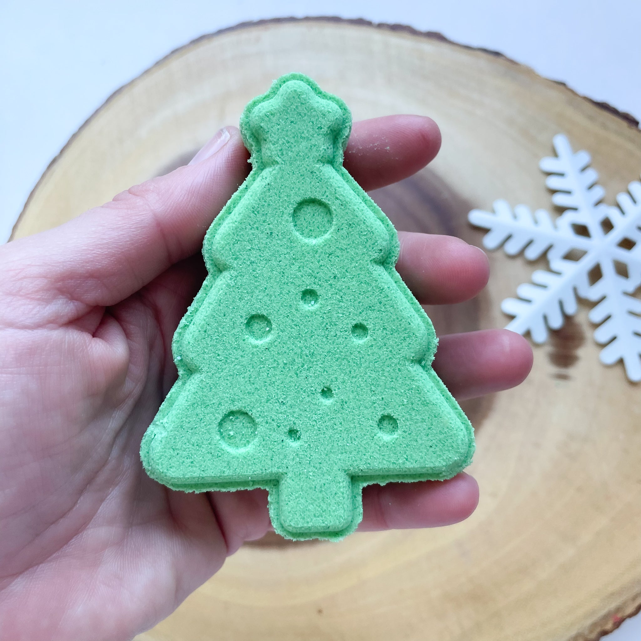 Christmas Tree | Bath Bomb |  with goat milk | 3.5 ounce