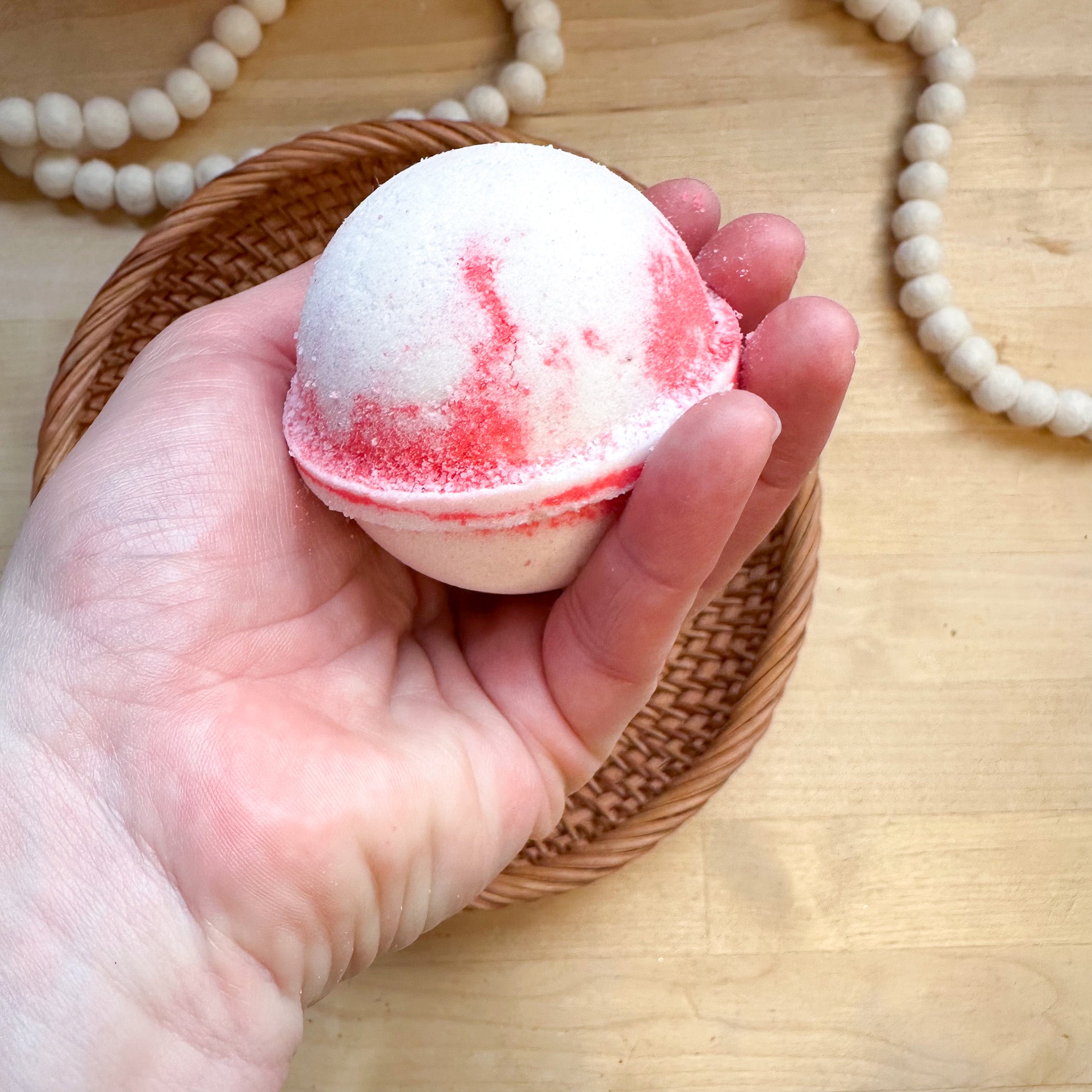 Peppermint | Bath Bomb | with goat milk | 4.5 ounce | scented naturally with organic essential oil