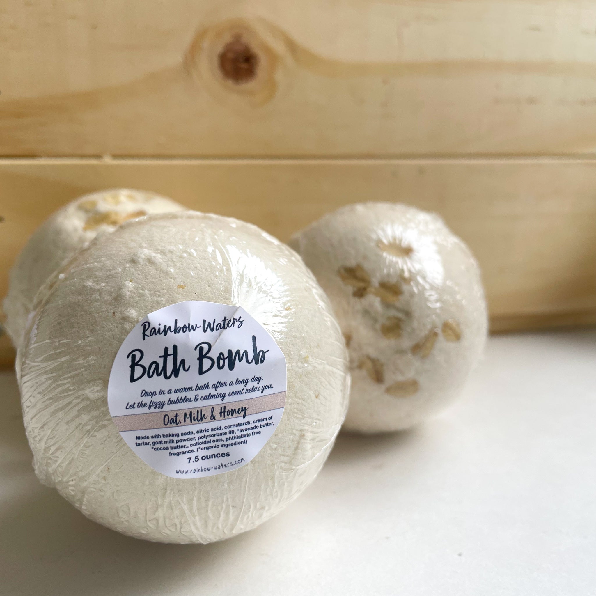 Oatmeal & Honey Bath Bomb | with colloidal oats | 4.5 ounce