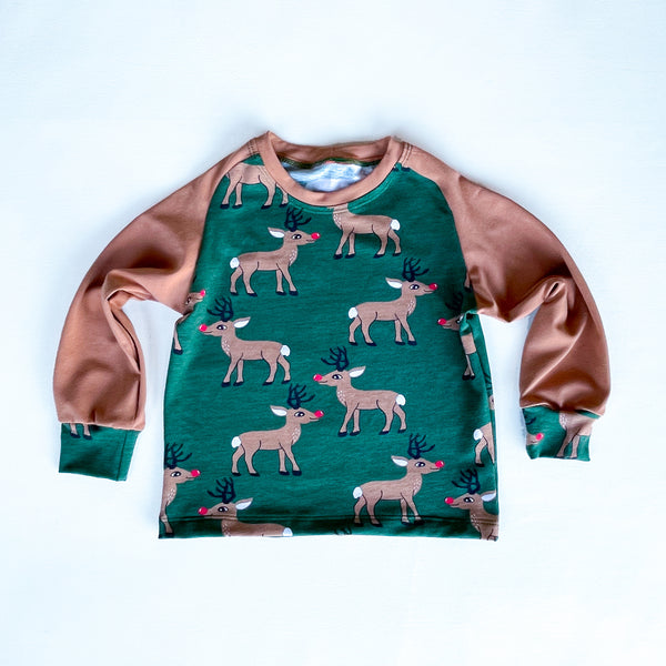 Reindeer on deep green Raglan tee, organic cotton